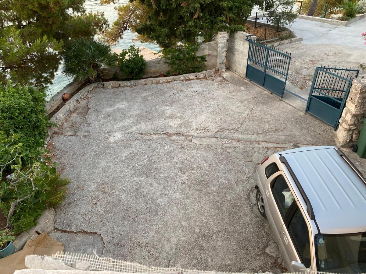 Apartment Jakov With Boat Mooring Žaborić Exterior foto