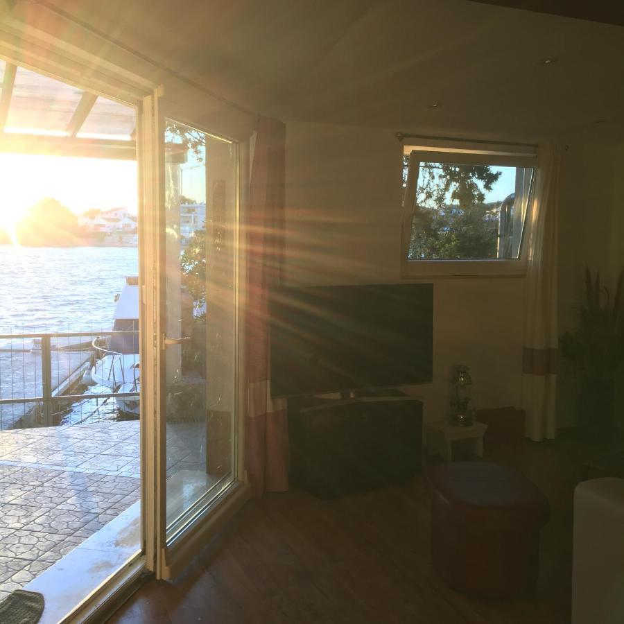 Apartment Jakov With Boat Mooring Žaborić Exterior foto